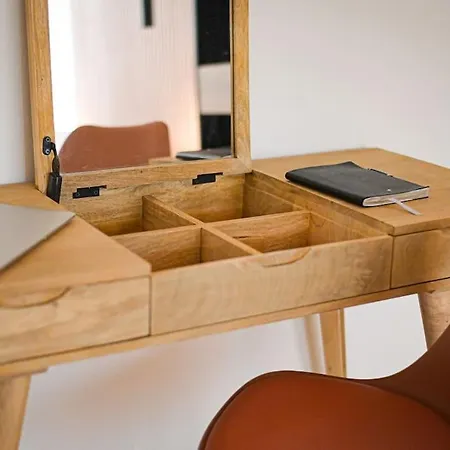 Le Tulum - Jacuzzi & Sauna アパート