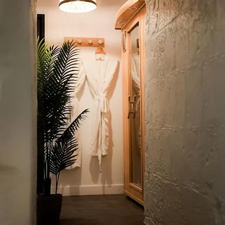 Le Tulum - Jacuzzi & Sauna *