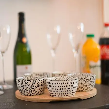 Le Tulum - Jacuzzi & Sauna ルーアン